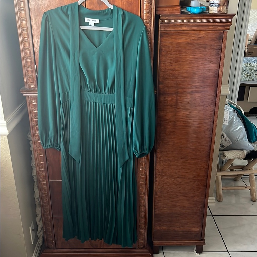 Grace Karin Elegant Green Long Sleeve Dress